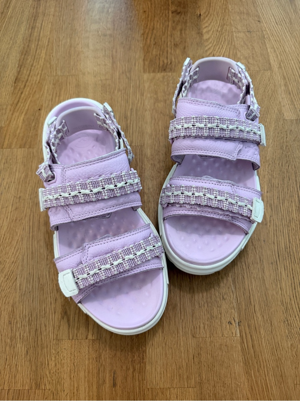 Converse 10 Lilac Pink Leather Run Star Utility CX Sandals